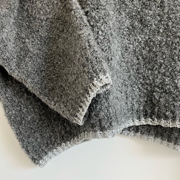 Urban Outfitters Fuzzy Cropped Grey Nubby Sweater - Picture 6 of 8